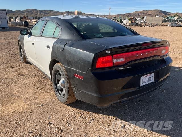 Dodge Charger Avtomobili