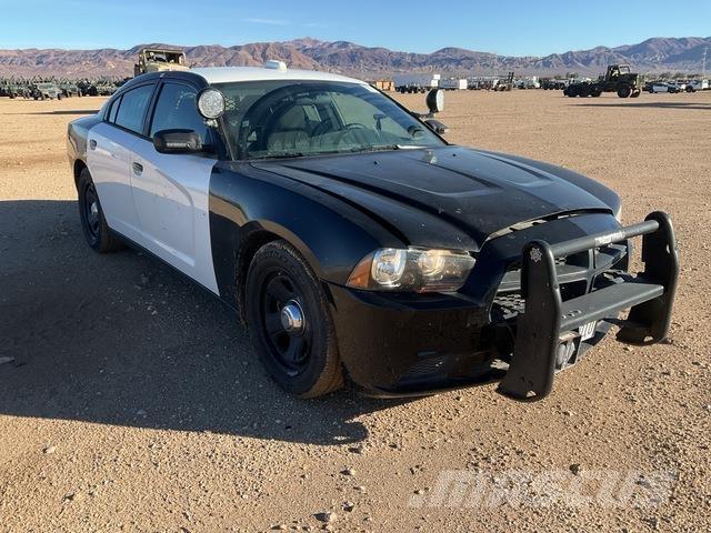 Dodge Charger Avtomobili