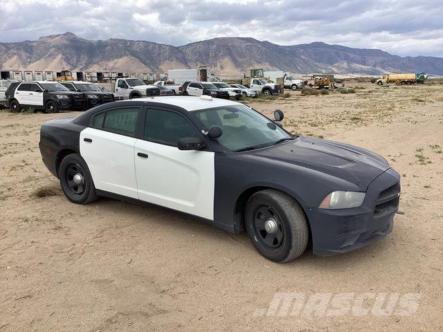 Dodge Charger Avtomobili