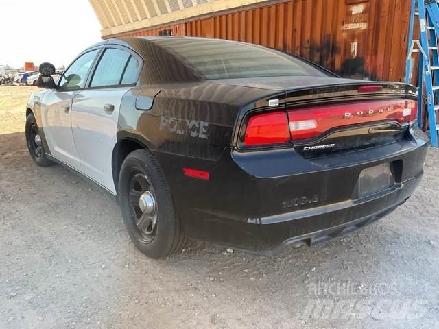 Dodge Charger Avtomobili