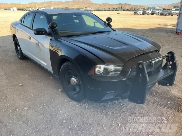 Dodge Charger Avtomobili