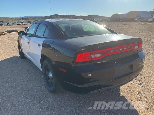 Dodge Charger Avtomobili