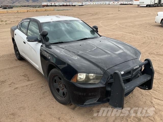 Dodge Charger Avtomobili