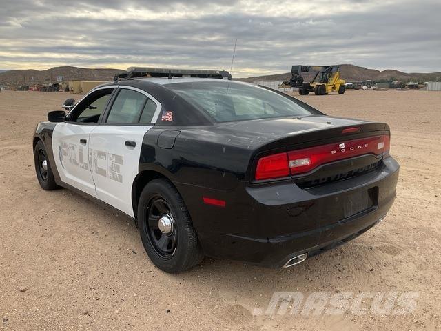 Dodge Charger Avtomobili