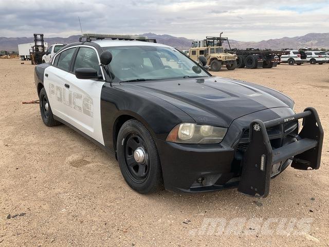 Dodge Charger Avtomobili