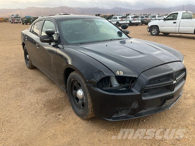 Dodge Charger Avtomobili