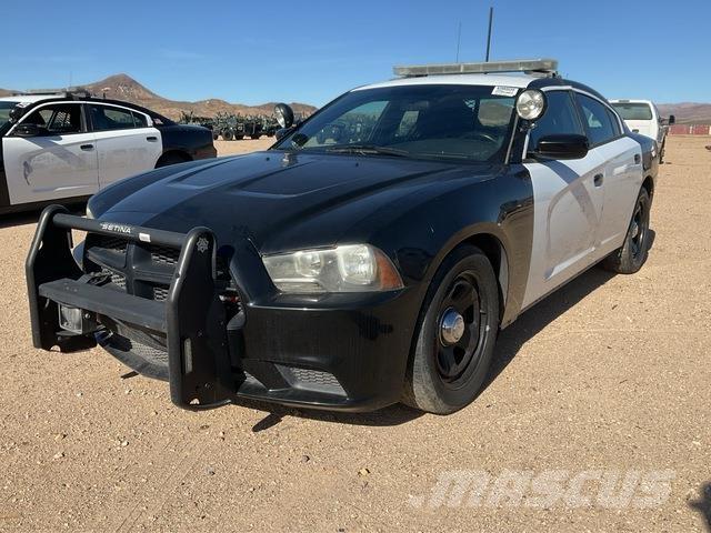 Dodge Charger Avtomobili