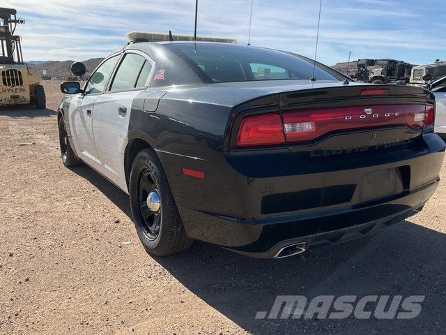 Dodge Charger Avtomobili