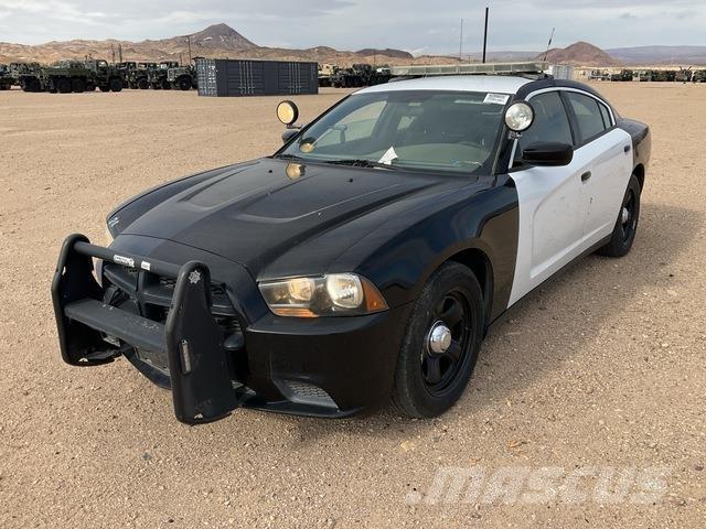 Dodge Charger Avtomobili