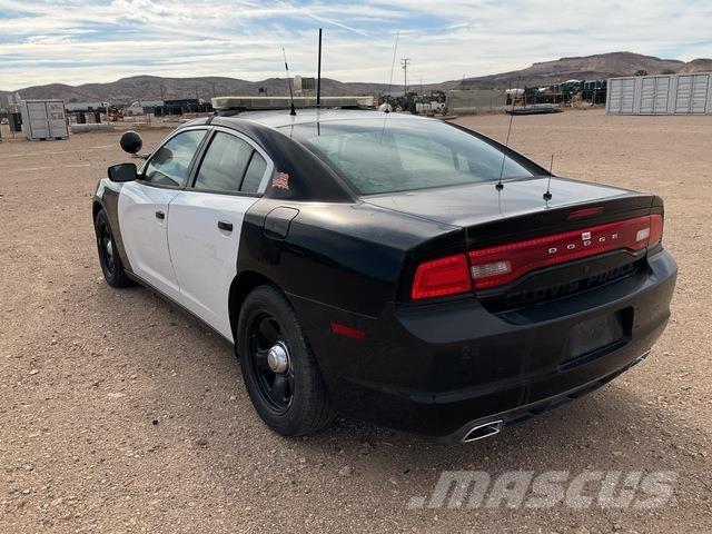 Dodge Charger Avtomobili