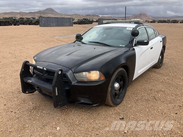 Dodge Charger Avtomobili