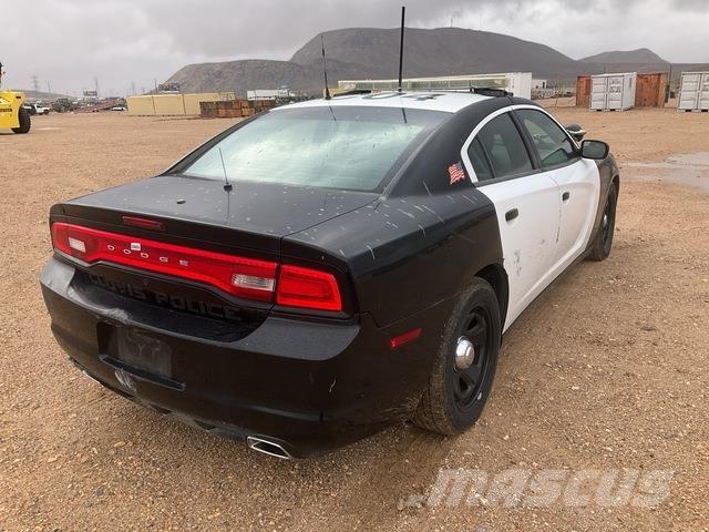 Dodge Charger Avtomobili