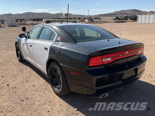 Dodge Charger Avtomobili