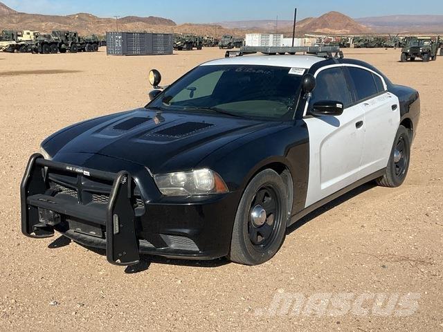 Dodge Charger Avtomobili