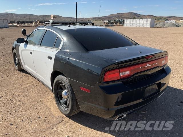 Dodge Charger Avtomobili