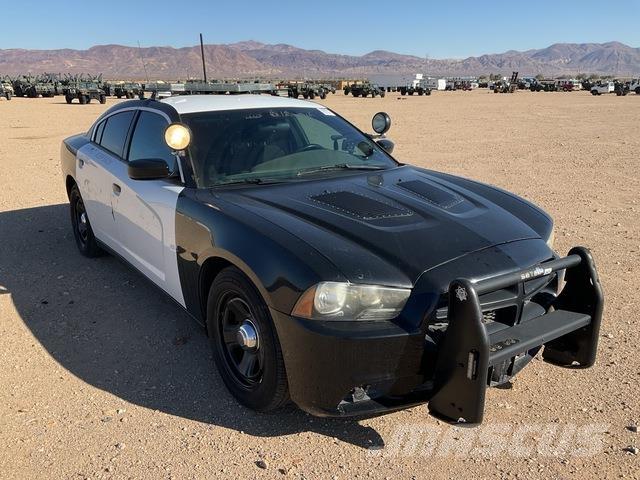 Dodge Charger Avtomobili