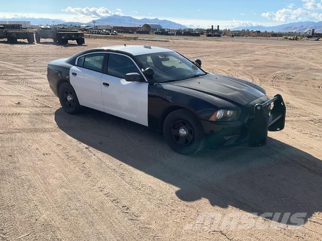 Dodge Charger Avtomobili