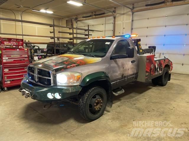 Dodge Ram 5500 Vlečna vozila za tovornjake