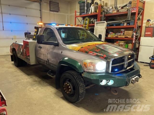 Dodge Ram 5500 Vlečna vozila za tovornjake