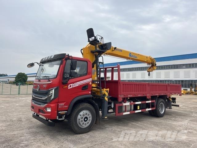 Dongfeng  Tovornjaki z žerjavom
