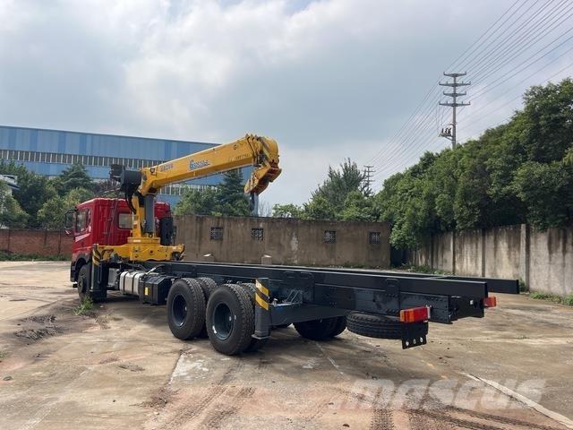 Dongfeng T5 Tovornjaki z žerjavom