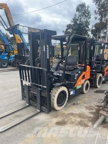 Doosan D30S7 Viličarji - drugo