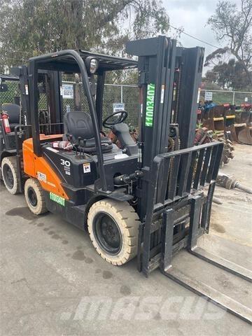 Doosan D30S7 Viličarji - drugo