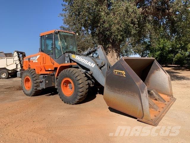 Doosan DL250-5 Kolesni nakladalci