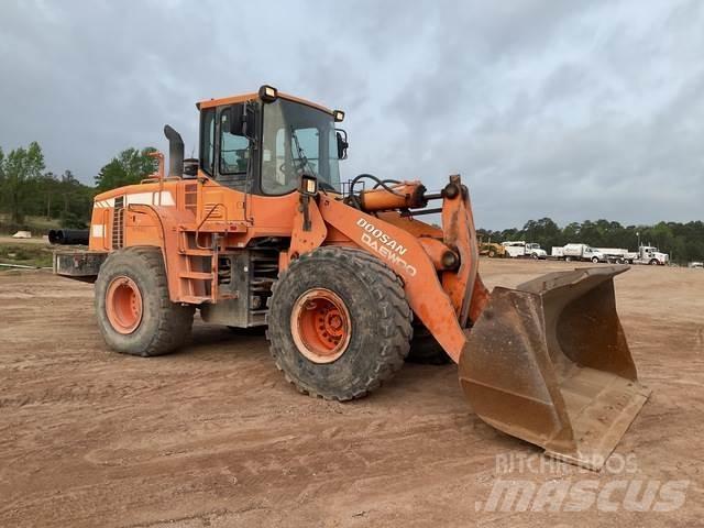 Doosan DL300 Kolesni nakladalci