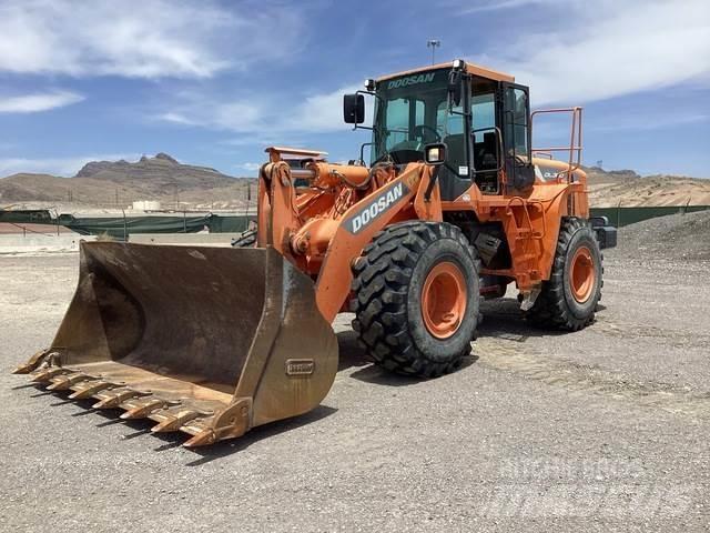 Doosan DL300-5 Kolesni nakladalci