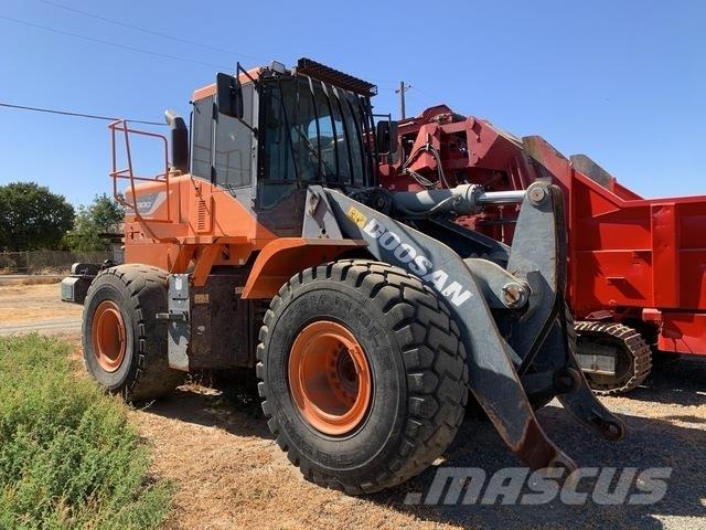 Doosan DL300-5 Kolesni nakladalci