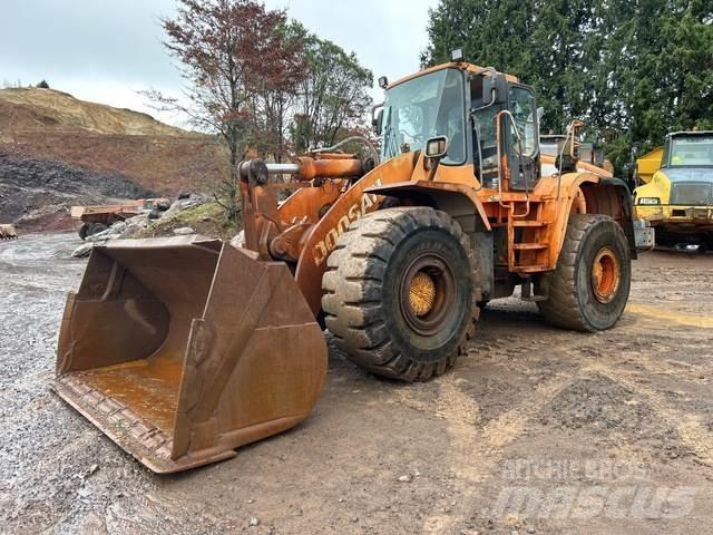 Doosan DL400 Kolesni nakladalci