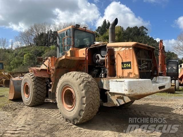 Doosan DL400 Kolesni nakladalci