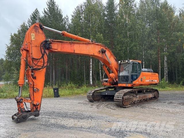 Doosan DX420LC Bagri goseničarji