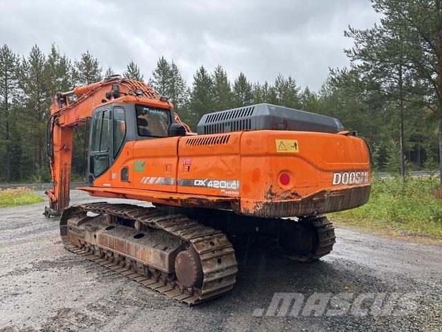 Doosan DX420LC Bagri goseničarji