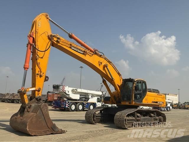 Doosan DX520LC Bagri goseničarji