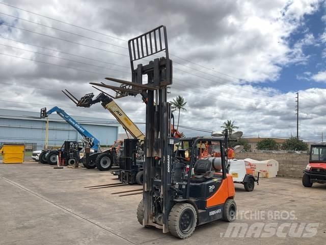 Doosan G30E3-5 Gradbeništvo - drugo