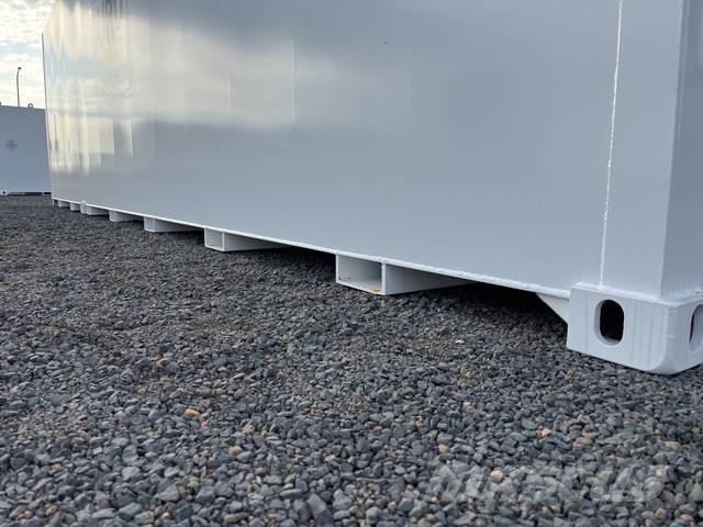  Durotank Fuel and additive tanks