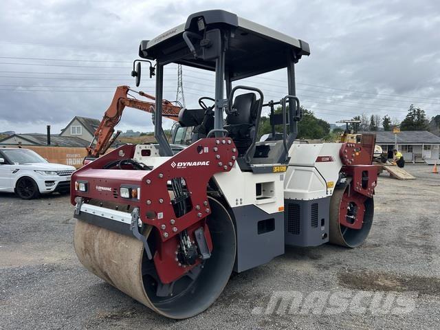 Dynapac CC2200 Dvojni valjarji