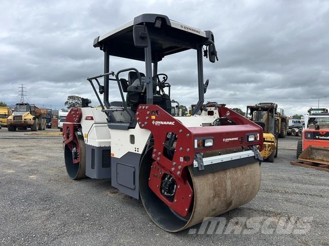 Dynapac CC2200 Dvojni valjarji