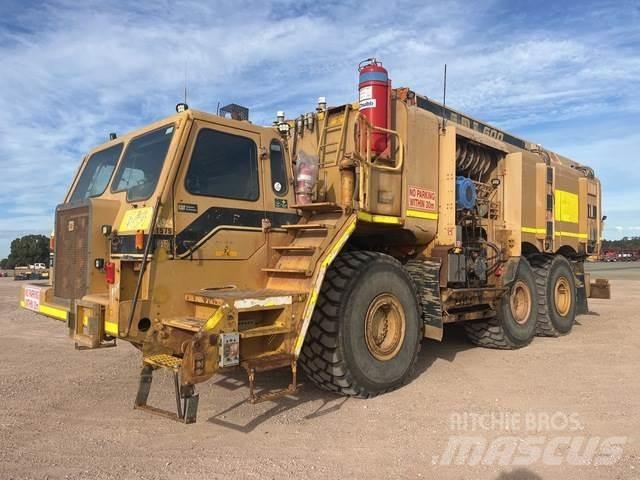  EMT 600 Tovornjaki cisterne