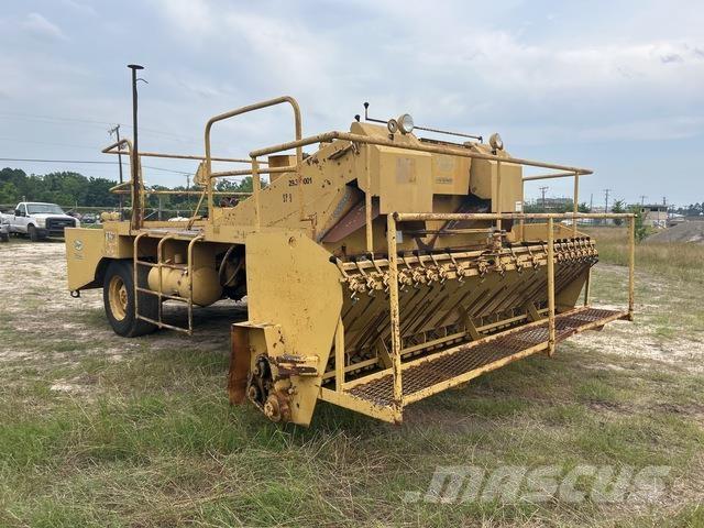 Etnyre  Trosilci peska in soli