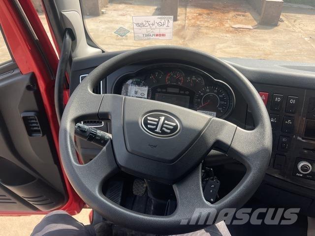 FAW J6L-240 Tovornjaki z žerjavom