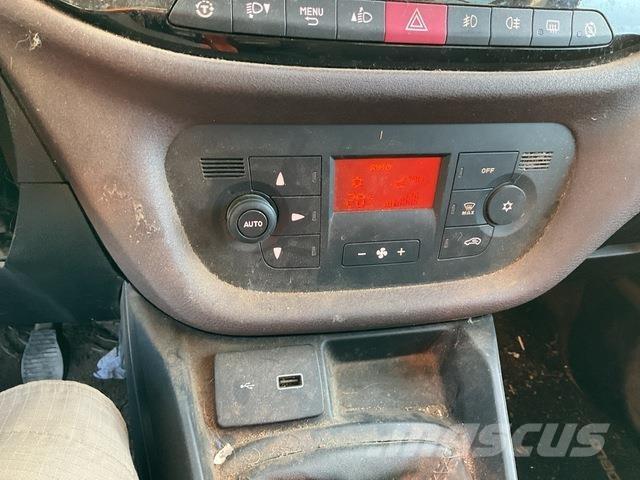Fiat Doblo Avtomobili