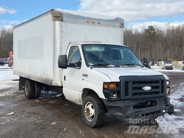 Ford E-350 Tovornjaki zabojniki