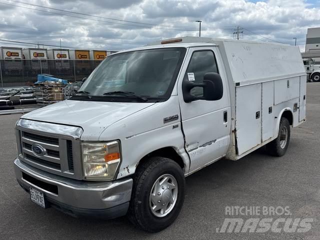 Ford E-350 Prekucniki