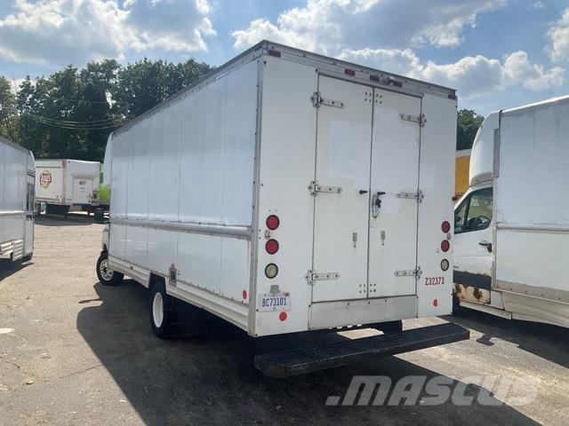 Ford E-350 Dostavna vozila / kombiji