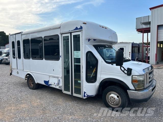 Ford E-350 Mini avtobusi