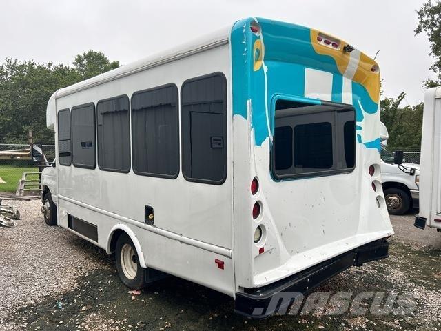 Ford E-350 Mini avtobusi