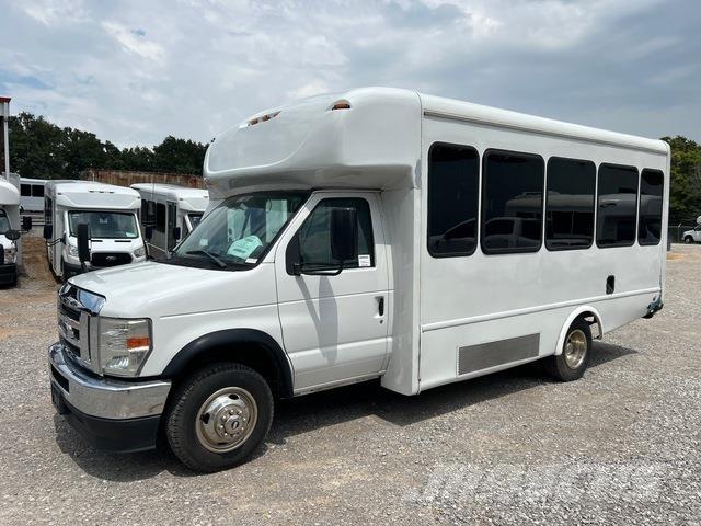 Ford E-350 Mini avtobusi